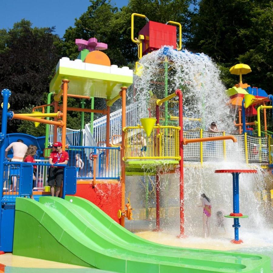 Parkview Apartments ווינדזור מראה חיצוני תמונה