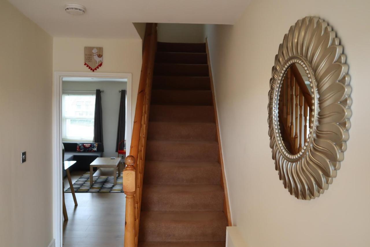 Parkview Apartments ווינדזור מראה חיצוני תמונה